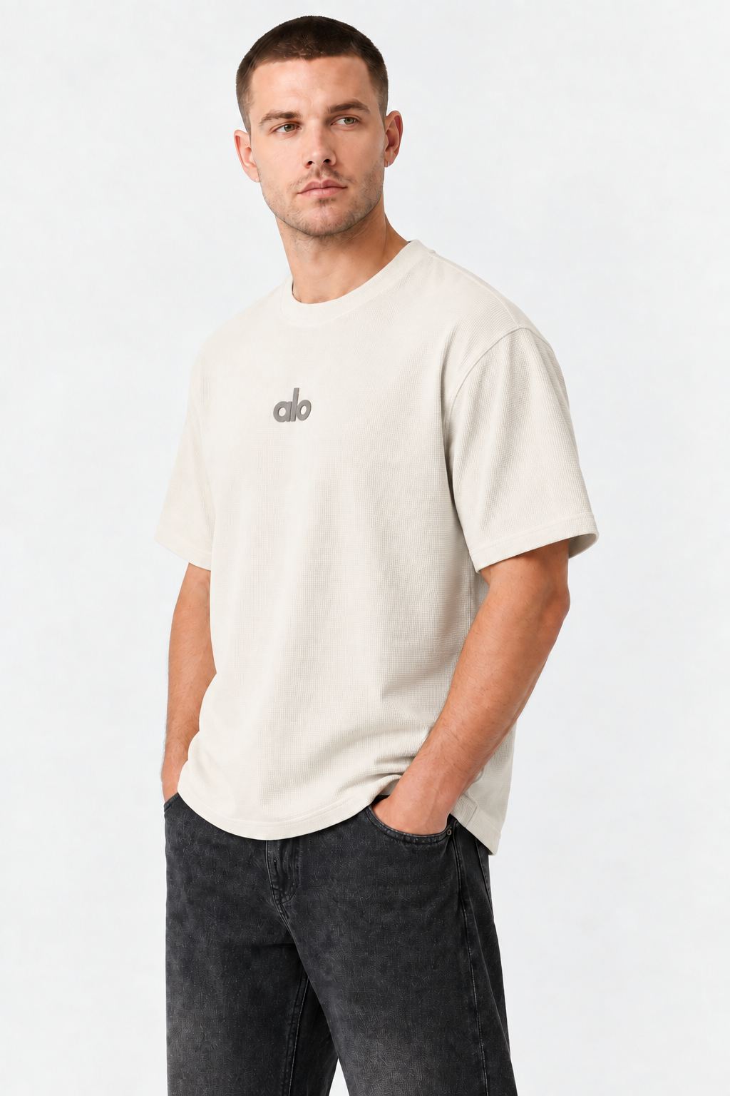 T-Shirt ALO Casual style with high comfort and a confident appearance