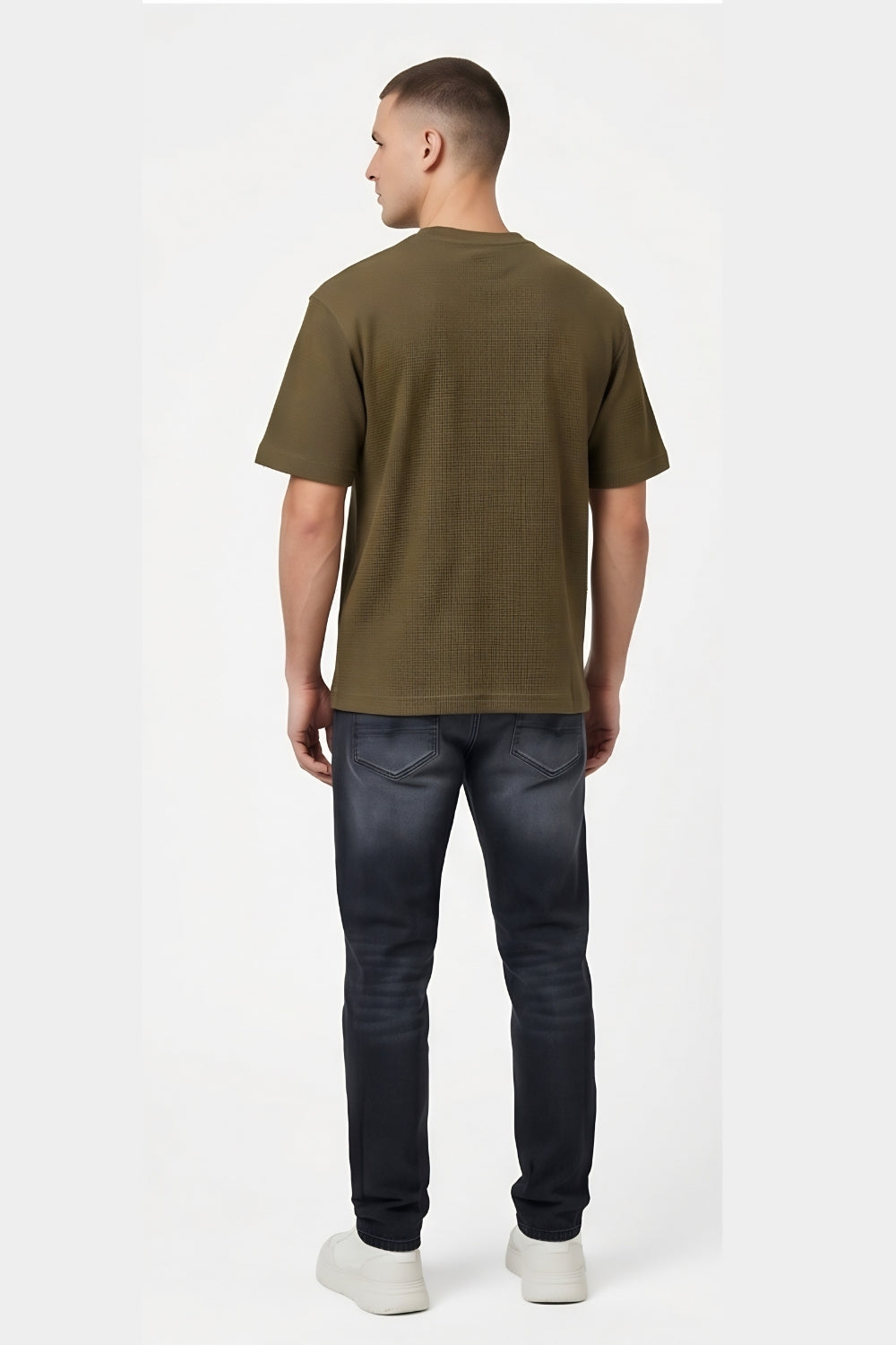 T-Shirt ALO Soft fabric with a comfortable and stylish fit For Men