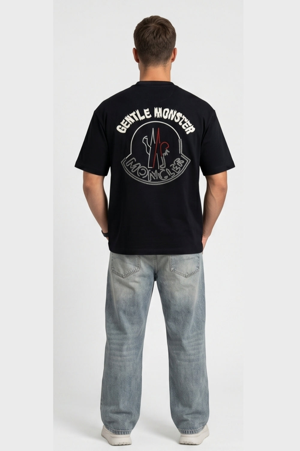 T-Shirt Casual MONCLER Style with high comfort and a confident appearance For Men