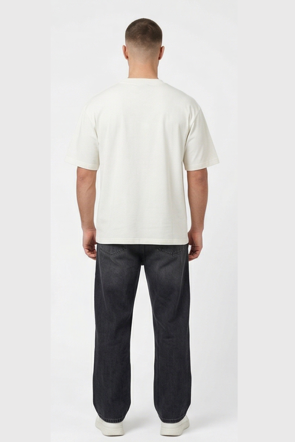 T-Shirt GUCCI Casual style with high comfort and a confident appearance.