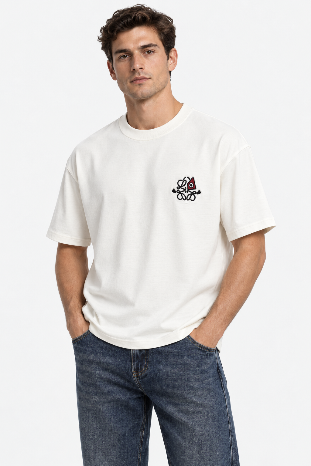 T-Shirt LOEWE Minimal details that add a modern touch to your outfit For Men