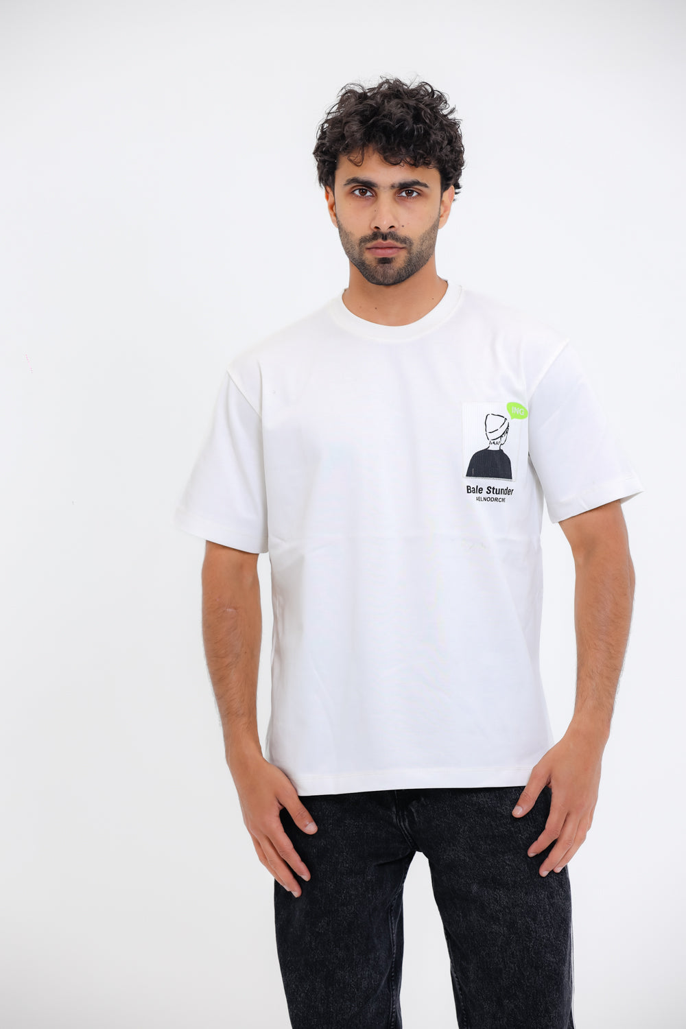 "Bale Stunder" Printed White T-Shirt - White