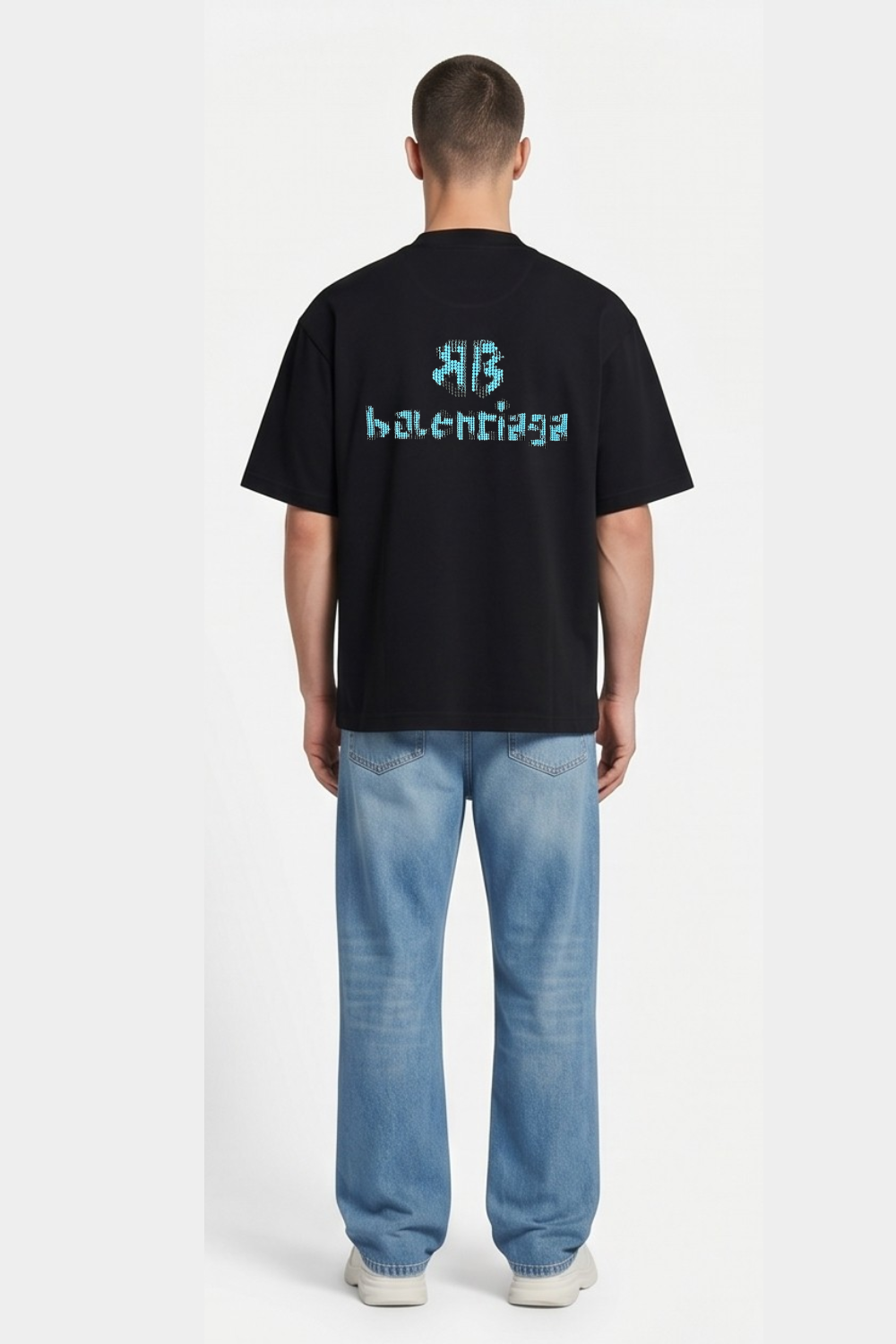 T-Shirt Balenciaga Modern design that delivers a clean and stylish everyday look For Men