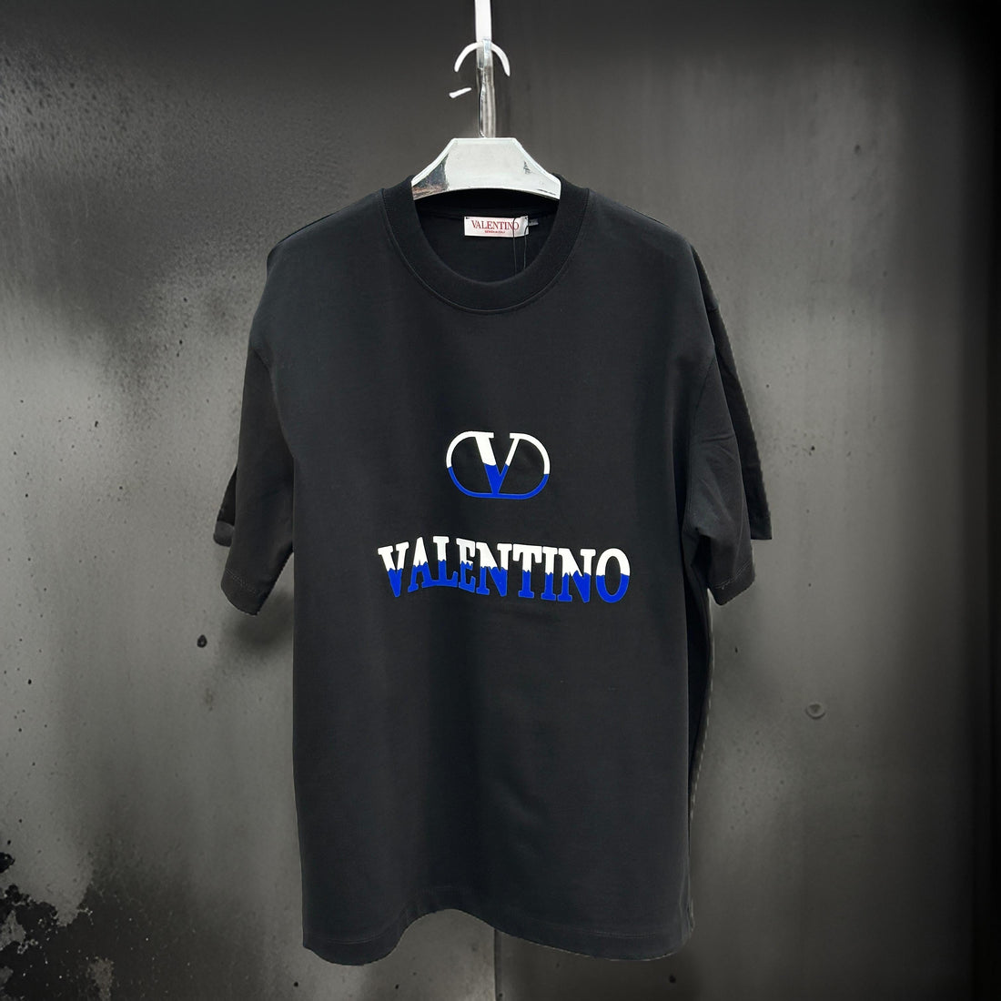 Comfy Printed Black T-Shirt