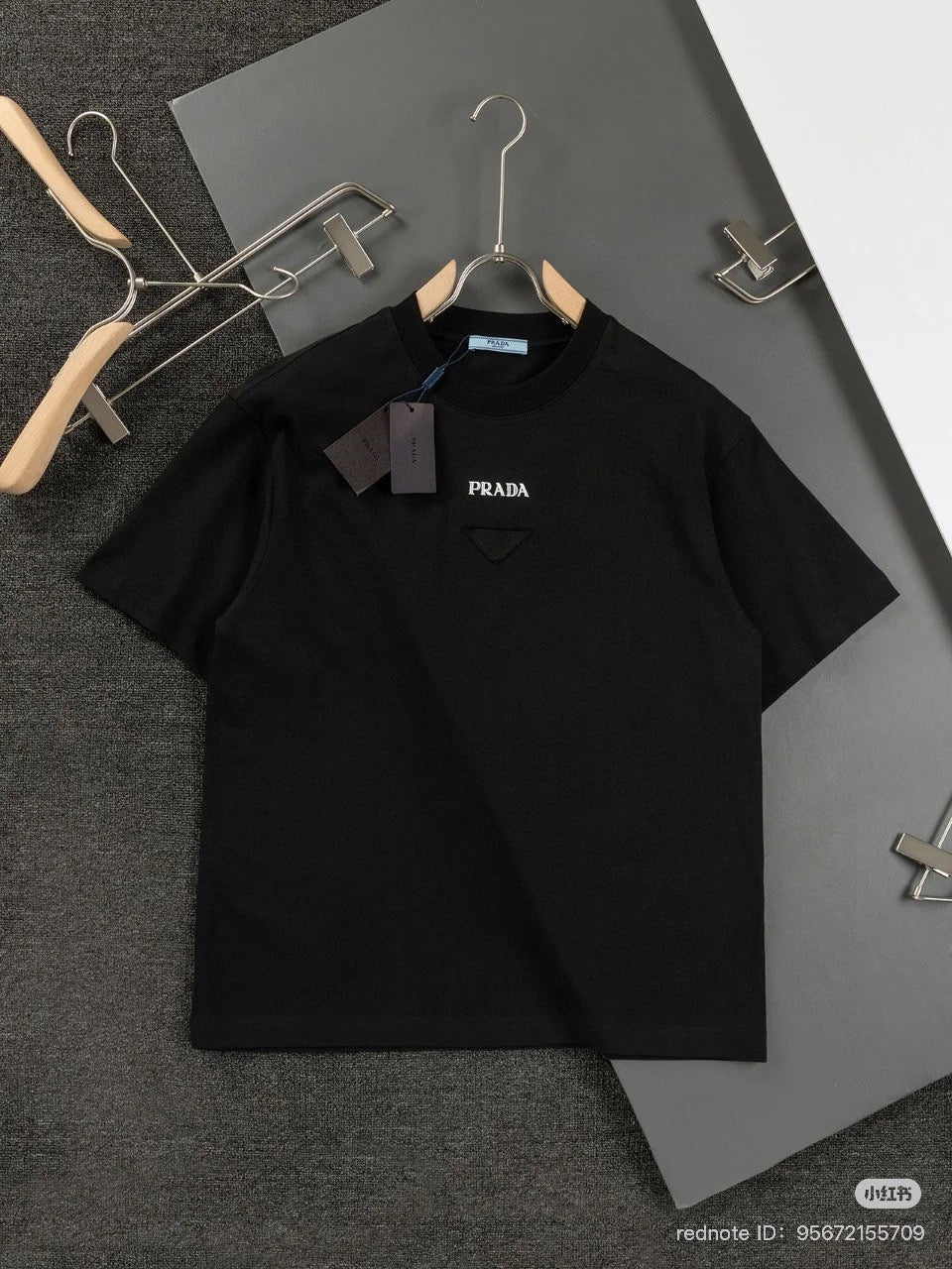 Comfy Printed Black T-Shirt