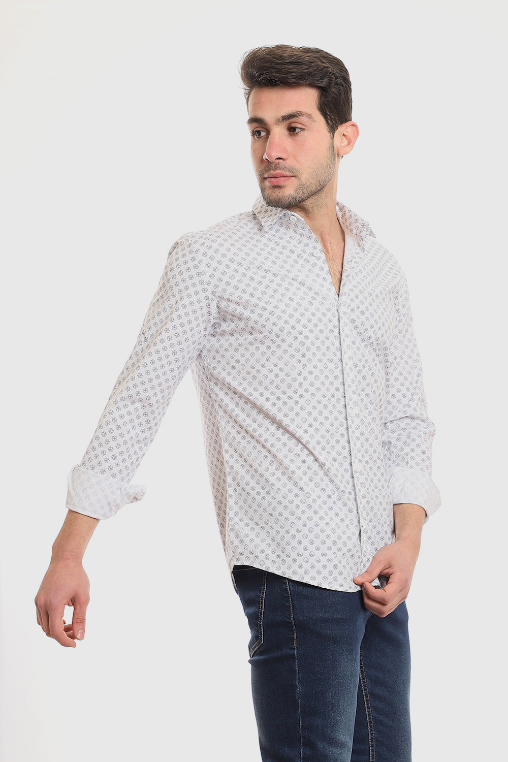 Buttons Down Pineapple Long Sleeves Shirt – White